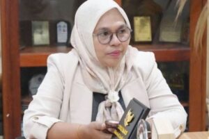Wakil Rektor III Universitas Pattimura Ambon, Nur Aida Kubangun.