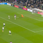 Crystal Palace Comeback, Hajar 10 Pemain Tottenham 3-1 di London