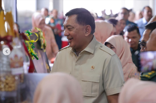 Menteri Pertahanan Sjafrie Sjamsoeddin