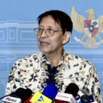 Menteri Luar Negeri Periode 2001-2009 Noer Hassan