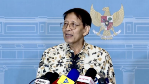 Menteri Luar Negeri Periode 2001-2009 Noer Hassan