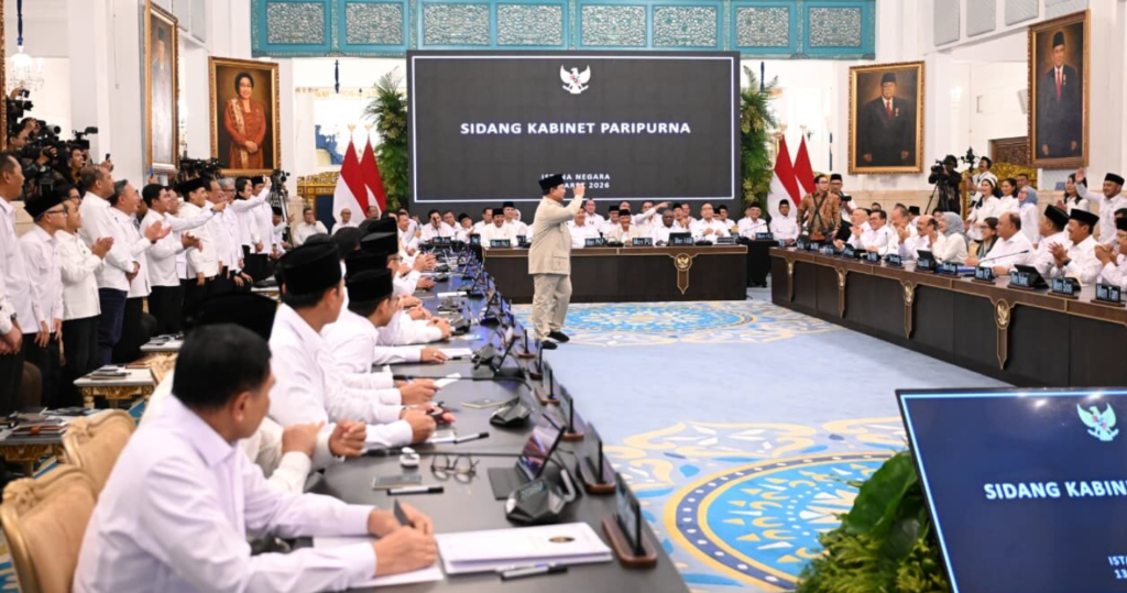 Presiden Prabowo Subianto memimpin Sidang Kabinet Paripurna yang digelar di Istana Negara, Jakarta, pada Jumat, 13 Maret 2026.