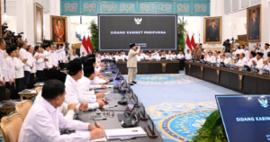 Presiden Prabowo Subianto memimpin Sidang Kabinet Paripurna yang digelar di Istana Negara, Jakarta, pada Jumat, 13 Maret 2026.