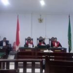 Welmince Birahi di ruang Pengadilan Negeri Ambon.