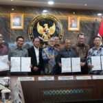 penandatanganan Perjanjian Kerja Sama (PKS) antara pemerintah daerah dan Badan Usaha Pelaksana Proyek (BUPP) PSEL di tiga wilayah, yaitu Kota Bekasi, Bogor Raya, dan Denpasar Raya