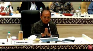 Gubernur Bali Wayan Koster saat Raker dengan Komisi VII DPR RI dan Menteri Pekerjaan Umum, dan Menteri Perhubungan, Rabu (8/4/2026).