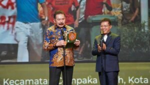 Jaksa Agung RI, ST Burhanuddin, menghadiri acara Apresiasi dan Penganugerahan ABPEDNAS Jaga Desa Award 2026 yang digelar di Fairmont Jakarta pada Minggu (19/4/2026).