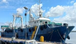 Badan Pemulihan Aset Kejaksaan RI Serah Terimakan 4 Kapal BMN yang Berasal dari BRN Kepada KKP