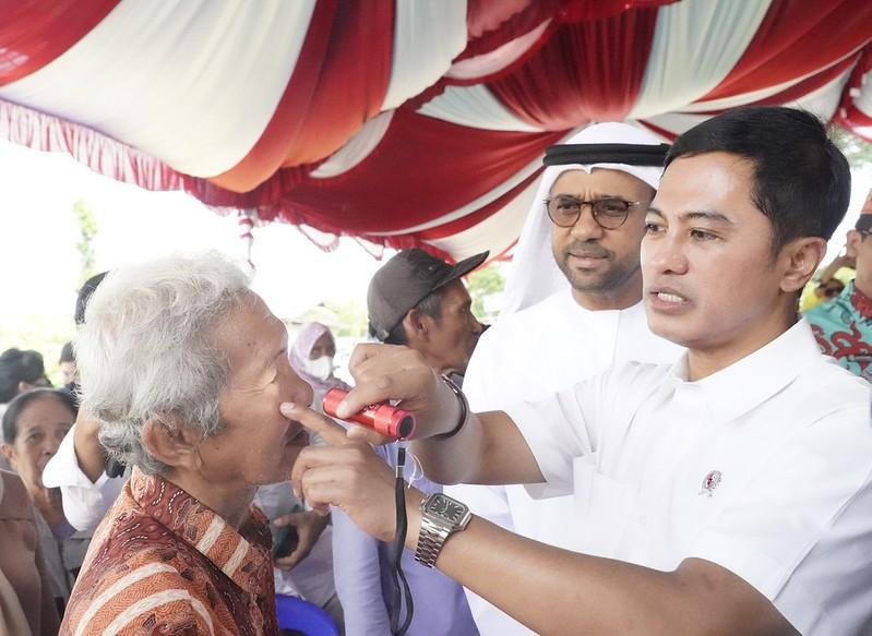 Bakti sosial operasi katarak bersama Noor Dubai Foundation di Kabupaten Kapuas, Kalimantan Tengah, Jumat (24/4)
