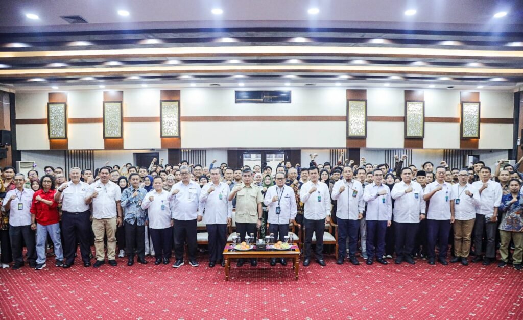 Pembinaan dan Sertifikasi Ahli K3 Umum, di Kantor Kemnaker, Jakarta, Rabu (29/4/2026).