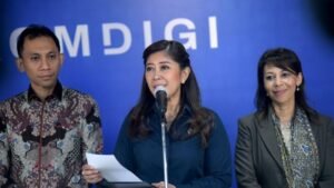 Menkomdigi Meutya Hafid menyampaikan keterangan kepada awak media dalam Konferensi Pers di Kantor Kementerian Komdigi, Jakarta Pusat, Rabu (22/04/2026).