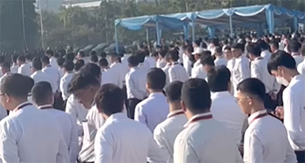 Pelepasan 2.000 ASN mengikuti pelaithan Komcad di Monas, Jakarta, Senin (13/4/2026).