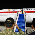 Presiden Republik Indonesia Prabowo Subianto bertolak menuju Moskow, Federasi Rusia, melalui Pangkalan TNI AU Halim Perdanakusuma, Jakarta, sekitar pukul 23.10 WIB, pada Minggu malam, 12 April 2026.