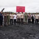 Satuan Tugas Penertiban Kawasan Hutan (Satgas PKH) meninjau langsung lokasi penegakan hukum di Kabupaten Murung Raya, Kalimantan Tengah, Selasa (7/4/2026).