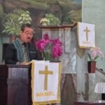 Gubernur Maluku, Hendrik Lewerissa saat memberikan sambutan pada acara peletakan batu penjuru pembangunan gedung Pastori I Jemaat GPM Imanuel, Karang Panjang, Ambon.