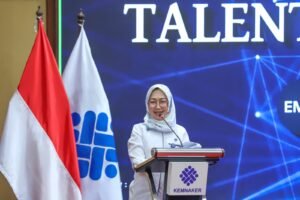 Pelaksana Tugas (Plt) Direktur Jenderal Pembinaan Penempatan Tenaga Kerja dan Perluasan Kesempatan Kerja (Binapenta dan PKK) Kemnaker, Estiarty Haryani
