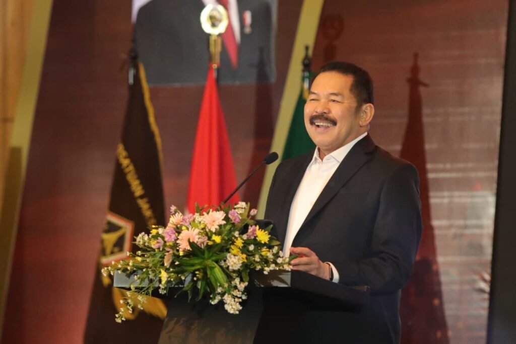 Jaksa Agung ST Burhanuddin saat membuka Seminar Hukum Internasional yang digelar dalam rangka Hari Ulang Tahun ke-75 Persatuan Jaksa Indonesia di Hotel Indonesia Kempinski, Selasa (5/5/2026).