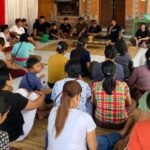 Ibu-ibu PKK Banjar Pasekan Belodan antusias mengikuti sosialisasi pengelolaan sampah yang digelar Bali Waste Cycle (BWC).