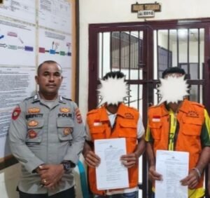 Dua Orang terduga pelaku penambang ilegal di amankan Polres Seram Bagian Barat.