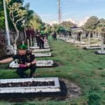 jajaran Kodam IX/Udayana menggelar ziarah rombongan di Taman Makam Pahlawan Nasional (TMPN) Pancaka Tirta, Desa Delod Peken, Kecamatan Tabanan, Minggu (17/5/2026).