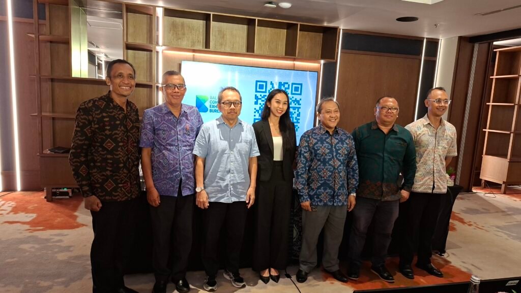 Pengurus Bali Convention and Exhibition Bureau (BaliCEB) saat menggelar konferensi pers, Selasa (26/5/2026).