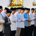 Presiden Republik Indonesia Prabowo Subianto melaksanakan sholat Idul Adha 1447 Hijriah bersama warga negara Indonesia (WNI) dan diaspora di Wisma Indonesia, Paris, Prancis, Rabu (27/5/2026).