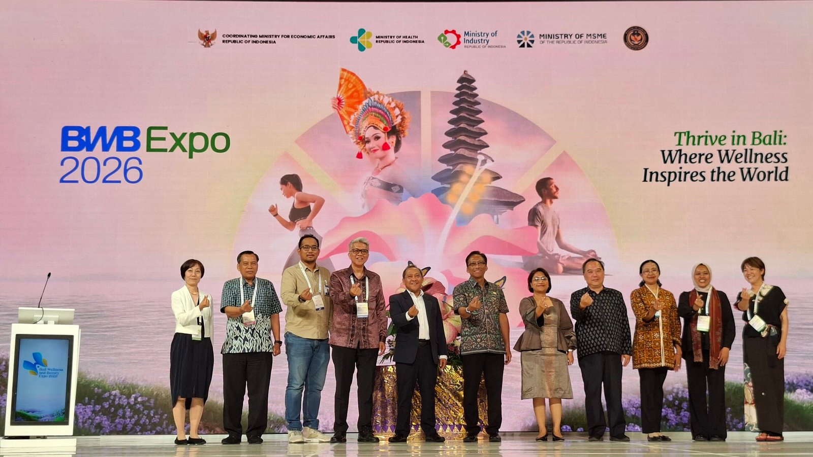 Prosesi penutupan Bali Wellness and Beauty Expo 2026, Sabtu (6/6). Foto: M011)