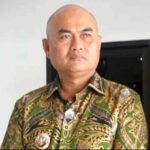 Bupati Kabupaten Kepulauan Aru, Thimotius Kaidel.