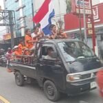 Ribuan warga Ambon Rayakan Kemenangan Timnas Belanda.