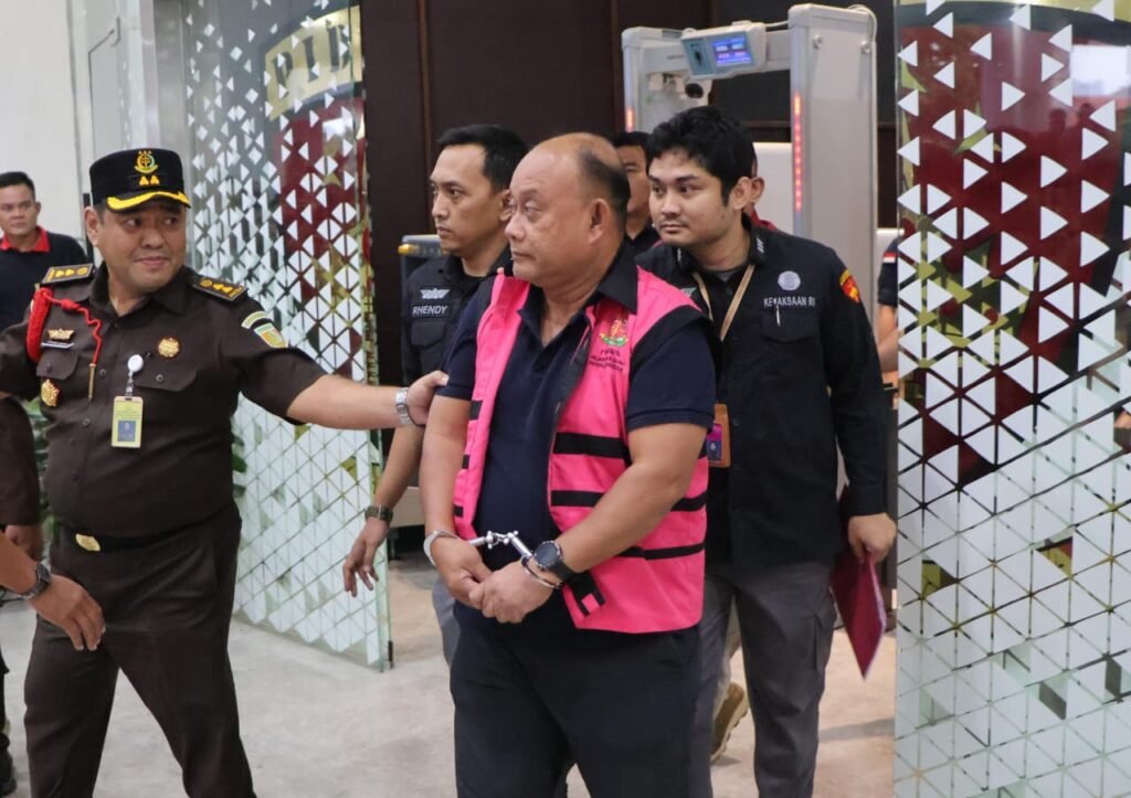 Mantan Kepala BGN Dadan Hindayana
