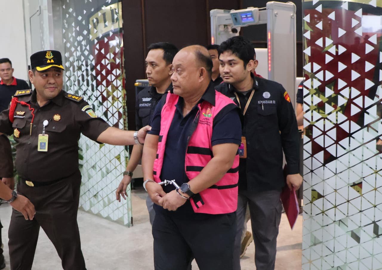 Mantan Kepala BGN Dadan Hindayana