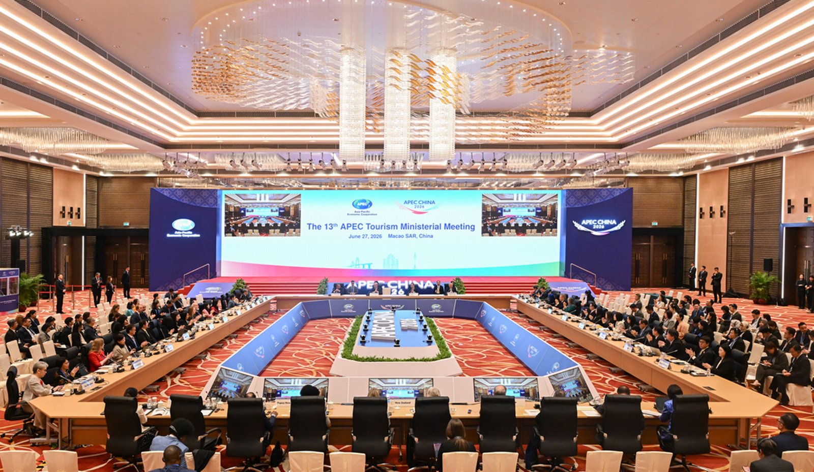 Pertemuan Tingkat Menteri Pariwisata APEC ke-13 (The 13th APEC Tourism Ministerial Meeting/TMM13) yang berlangsung di Makau SAR, Republik Rakyat Tiongkok, 27 Juni 2026.