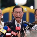 Ketua Dewan Ekonomi Nasional (DEN) Luhut Binsar Pandjaitan beserta jajaran di Istana Merdeka, Jakarta, pada Selasa, 9 Juni 2026.
