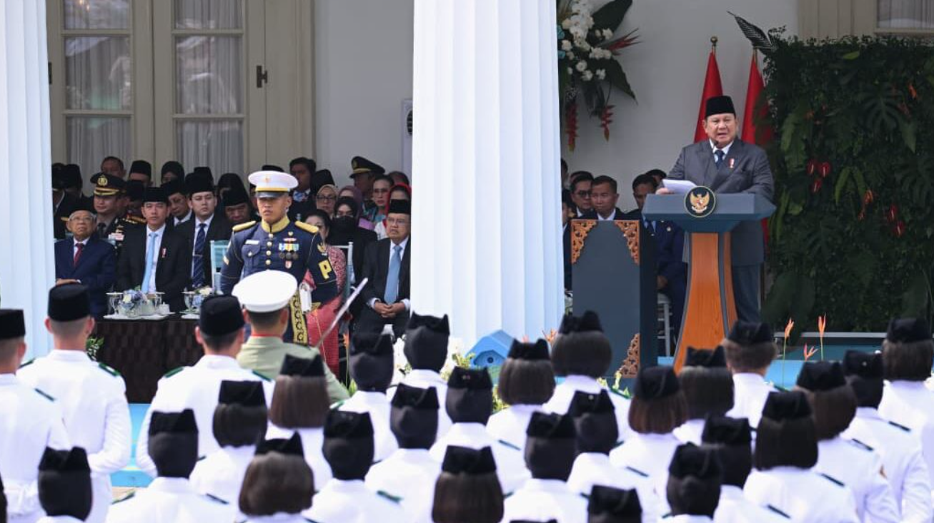 Presiden Prabowo Subianto menyampaikan amanatnya pada Upacara Peringatan Hari Lahir Pancasila tahun 2026 yang digelar di Gedung Pancasila, Kementerian Luar Negeri, Jakarta, pada Senin, 1 Juni 2026.