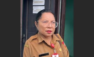 Kepala Dinas Disdukcapil Kota Ambon, Henny Tamtelahitu.