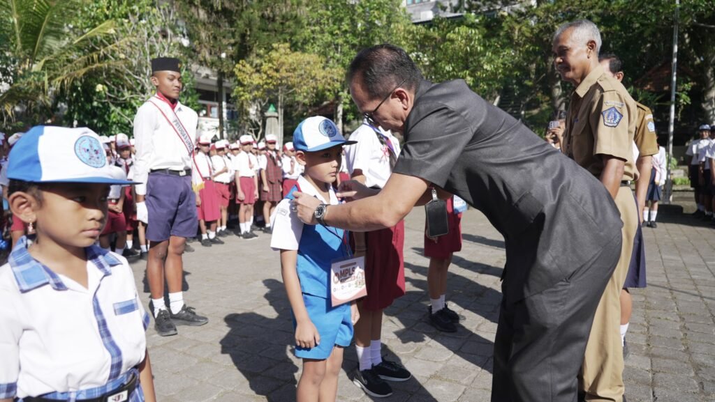 MPLS Ramah Tahun Pelajaran 2026/2027 Kabupaten Badung Senin (13/7) di SMP Negeri 1 Mengwi. (Foto: Kominfo Badung)