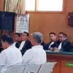 Sidang perdana Mantan Hakim Pengadilan Negeri (PN) Denpasar yang kemudian menjabat Ketua PN Depok, I Wayan EM menjalani sidang perdana perkara dugaan tindak pidana korupsi di PN Bandung, Rabu (1/7/2026).