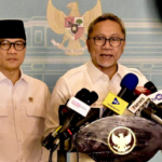 Menteri Koordinator (Menko) Bidang Pangan Zulkifli Hasan saat memberikan keterangan pers kepada awak media usai melaksanakan rapat terbatas bersama Presiden Prabowo, pada Rabu, 15 Juli 2026, di Kompleks Istana Kepresidenan Jakarta.